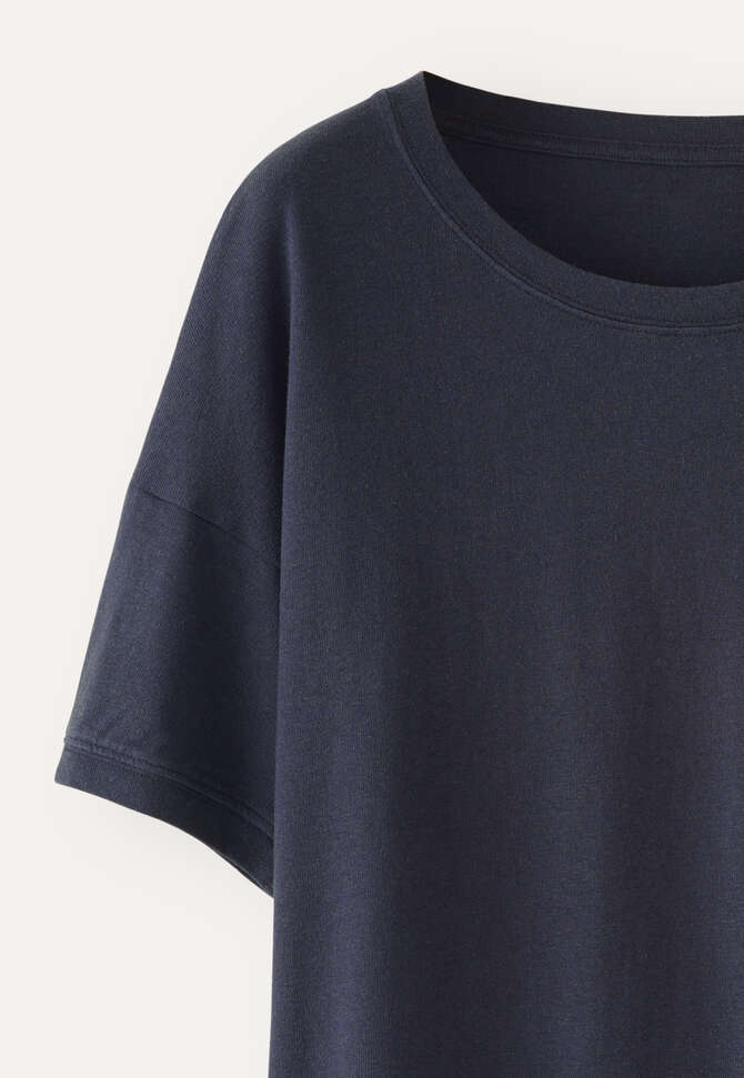 T-shirt, Midnight, completeTheLook