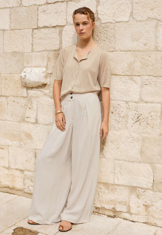 Button-through sweater, Pale fawn, completeTheLook