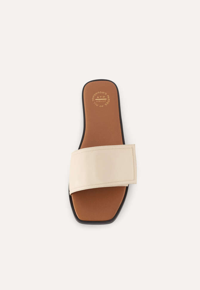 Slider, Linen, completeTheLook