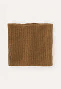 Boucl&eacute; snood, Toffee, webstill
