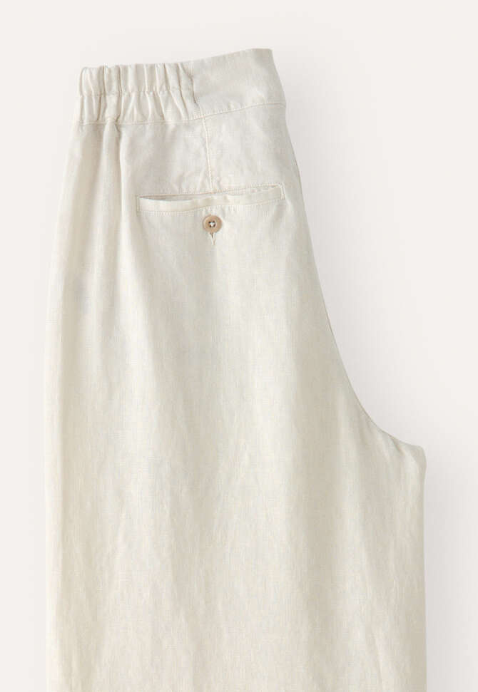 Wide-leg trousers
