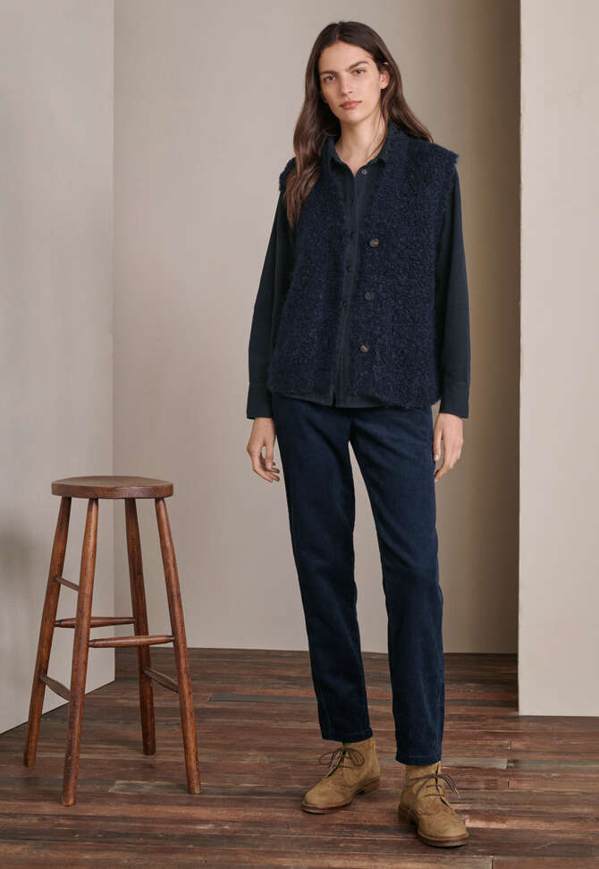 Knitted waistcoat, Petrol ink, completeTheLook