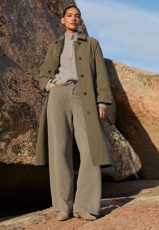 Wide & straight leg trousers, Taupe, completeTheLook