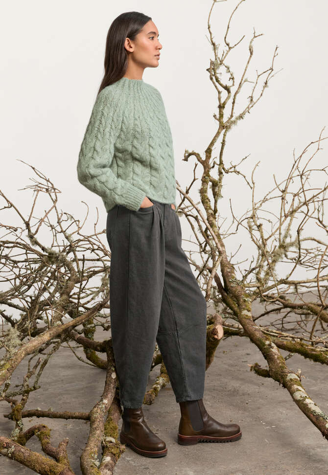 tapered-leg trousers, Charcoal, completeTheLook