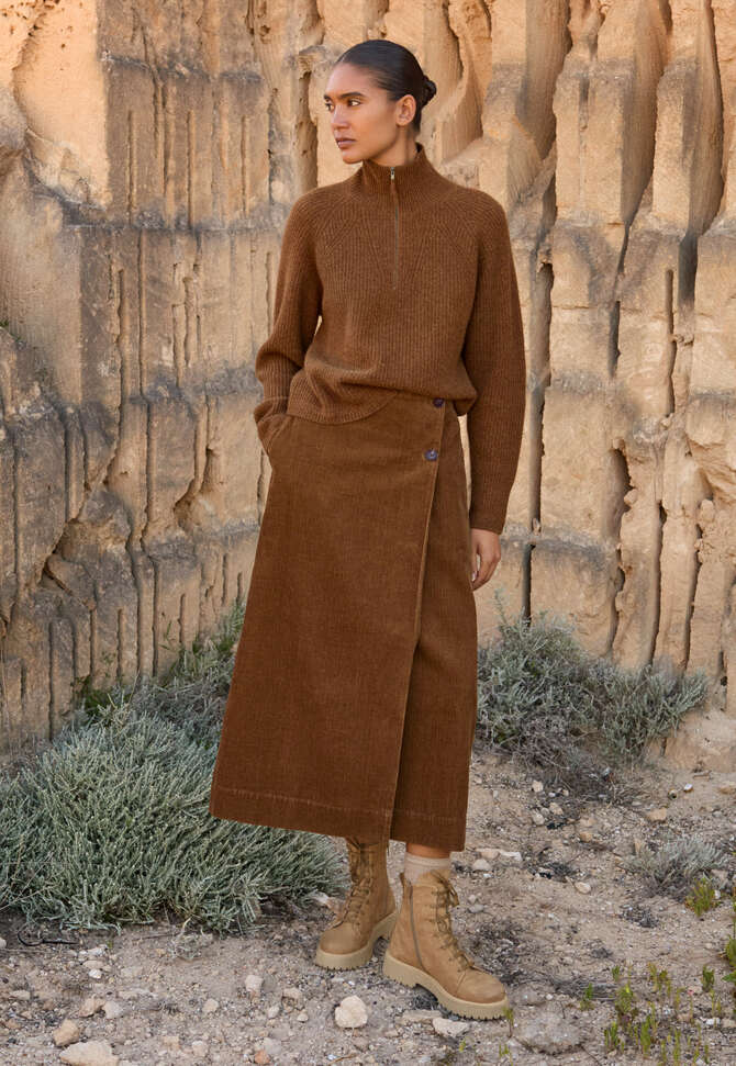 Zip-front sweater, Chilli brown, completeTheLook
