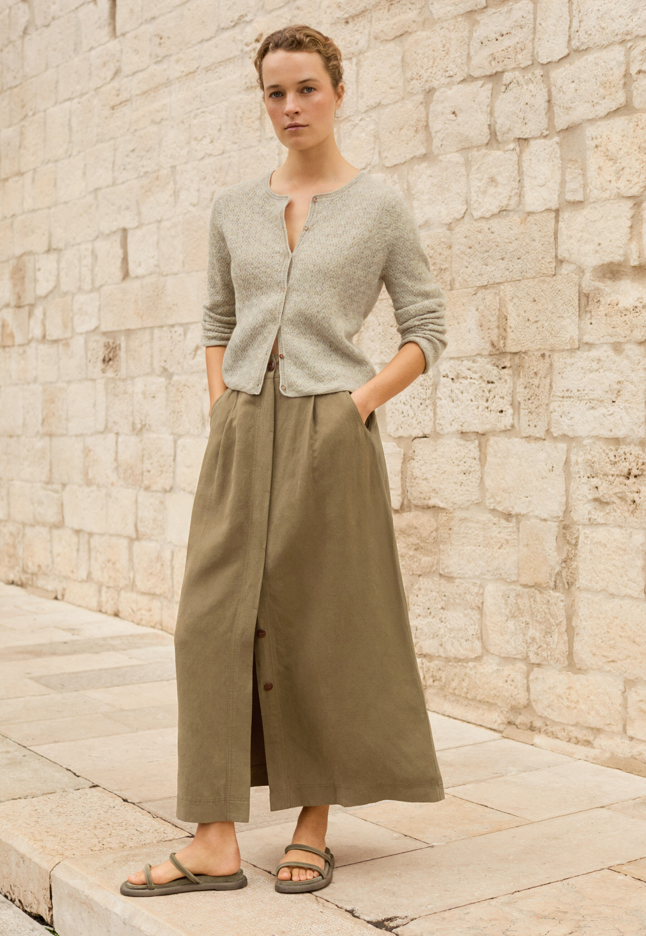 Button-front skirt
