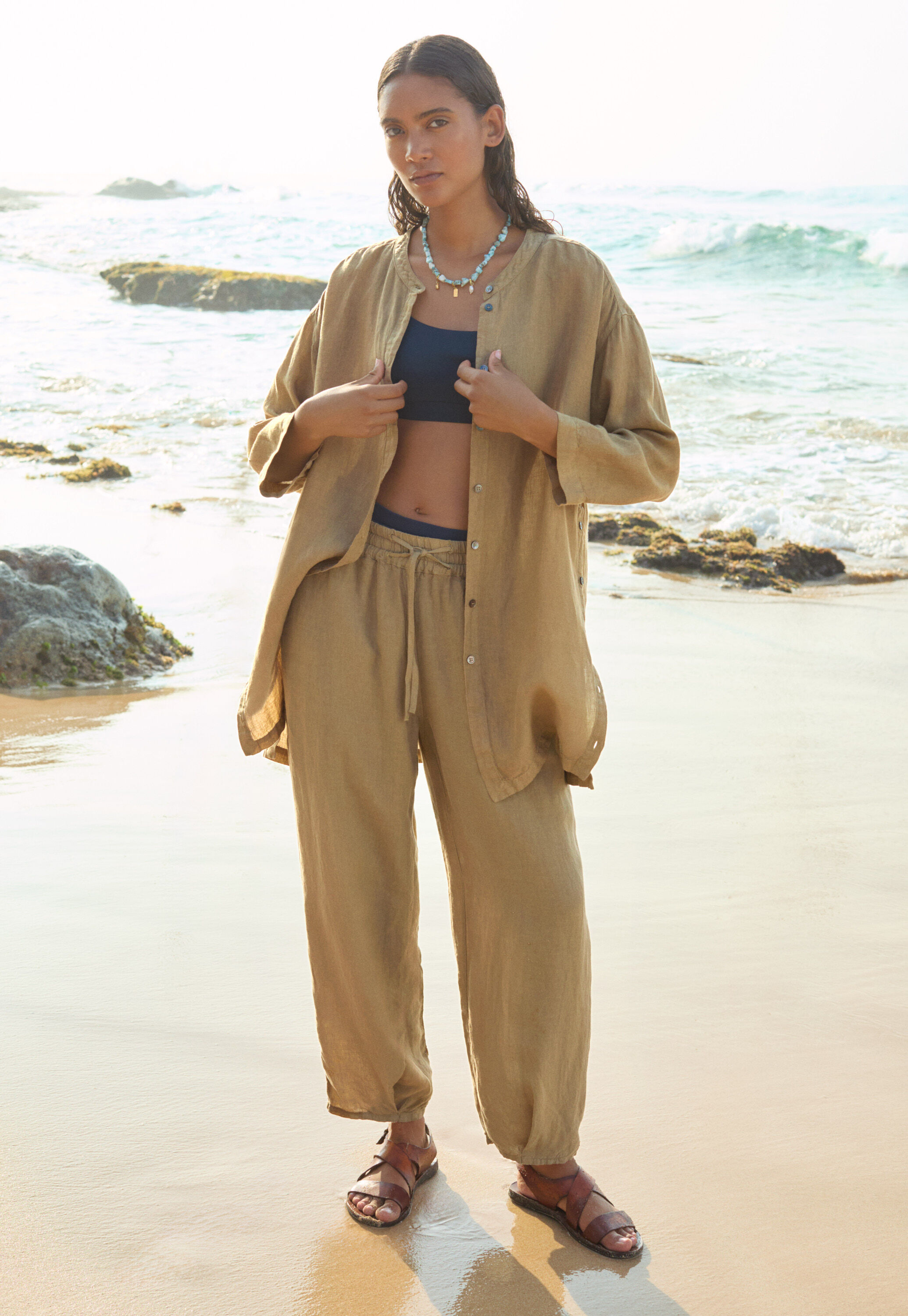 Pull-on tapered trousers