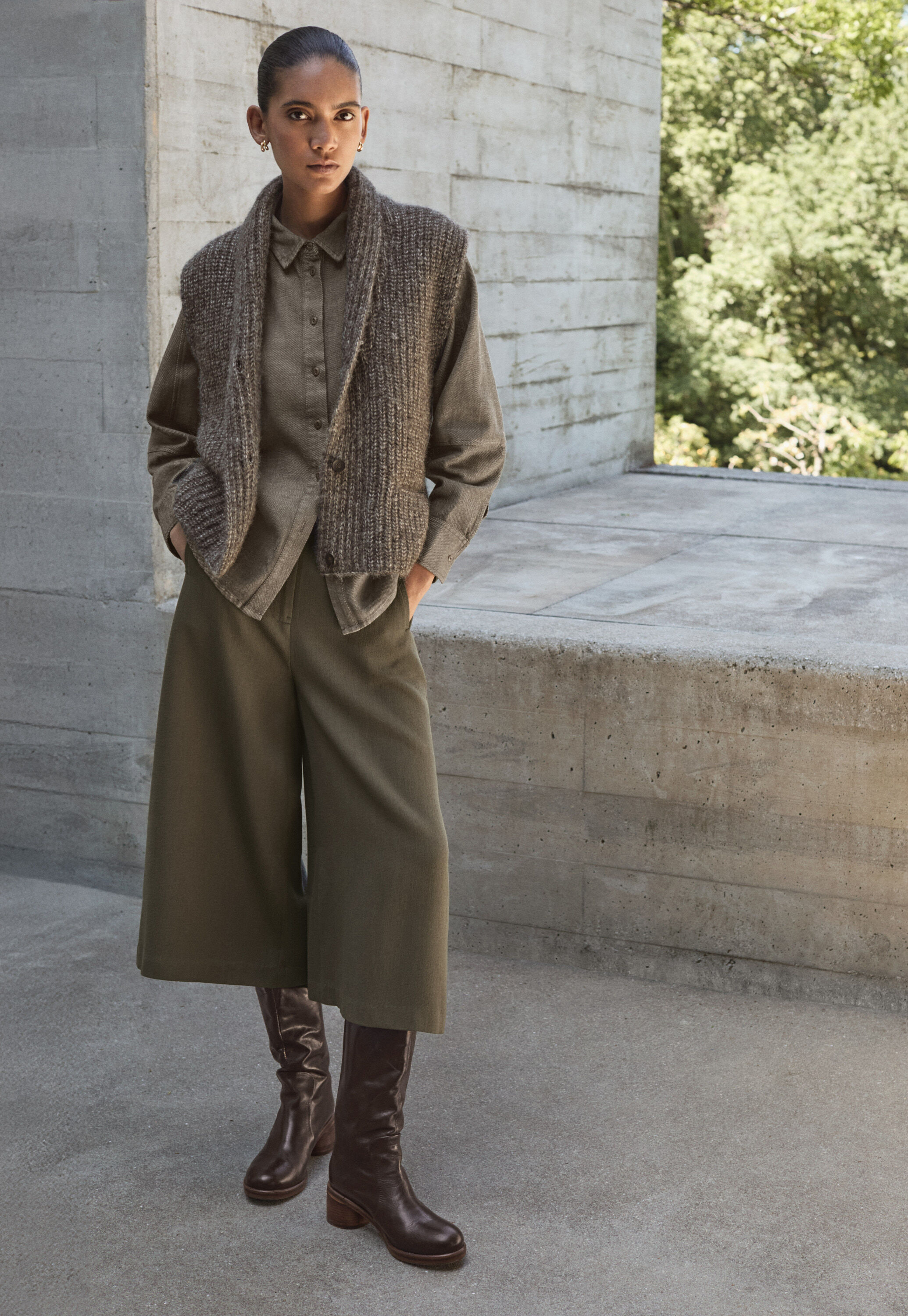 Shawl-collar cardigan