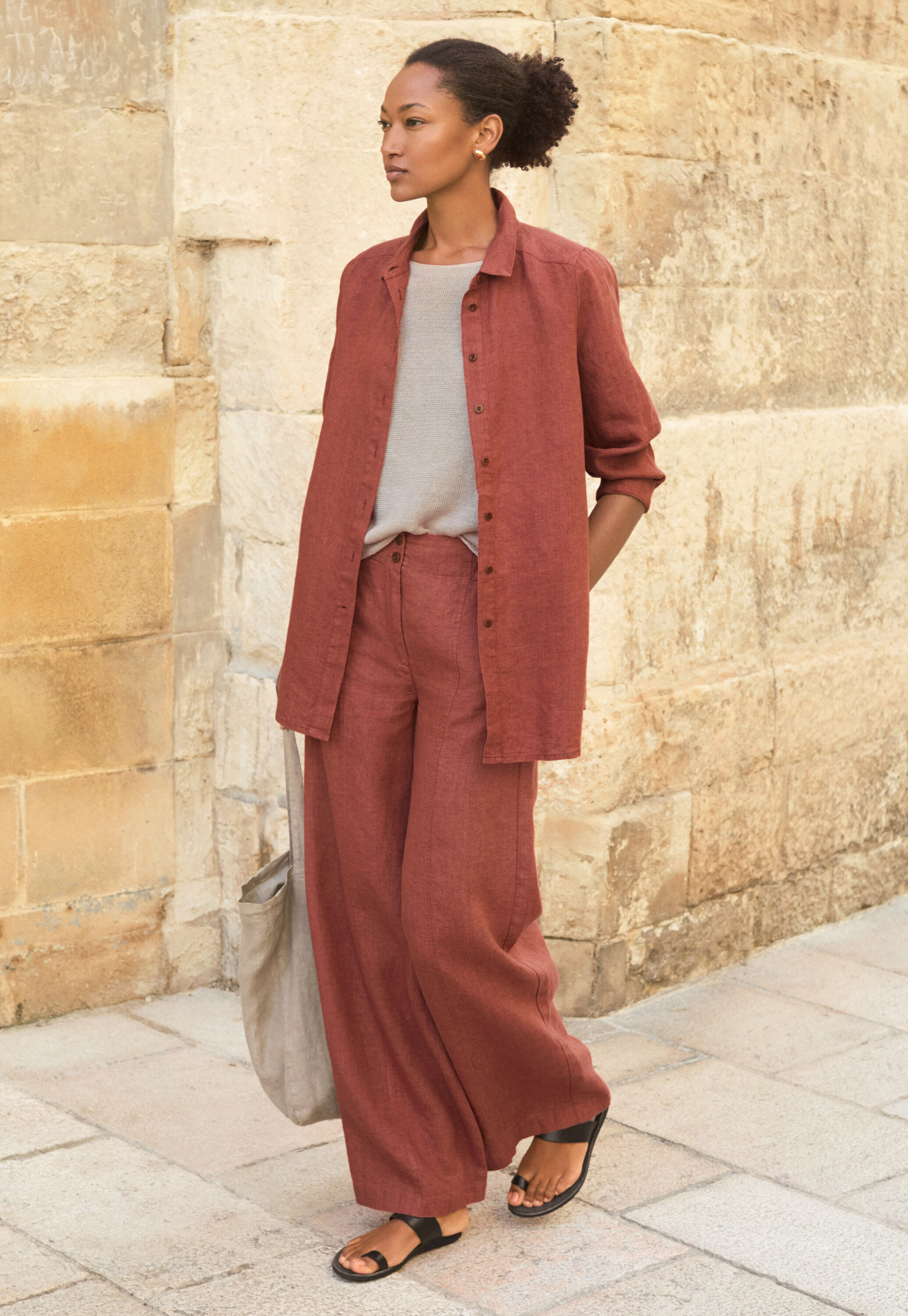 Front-seam trousers