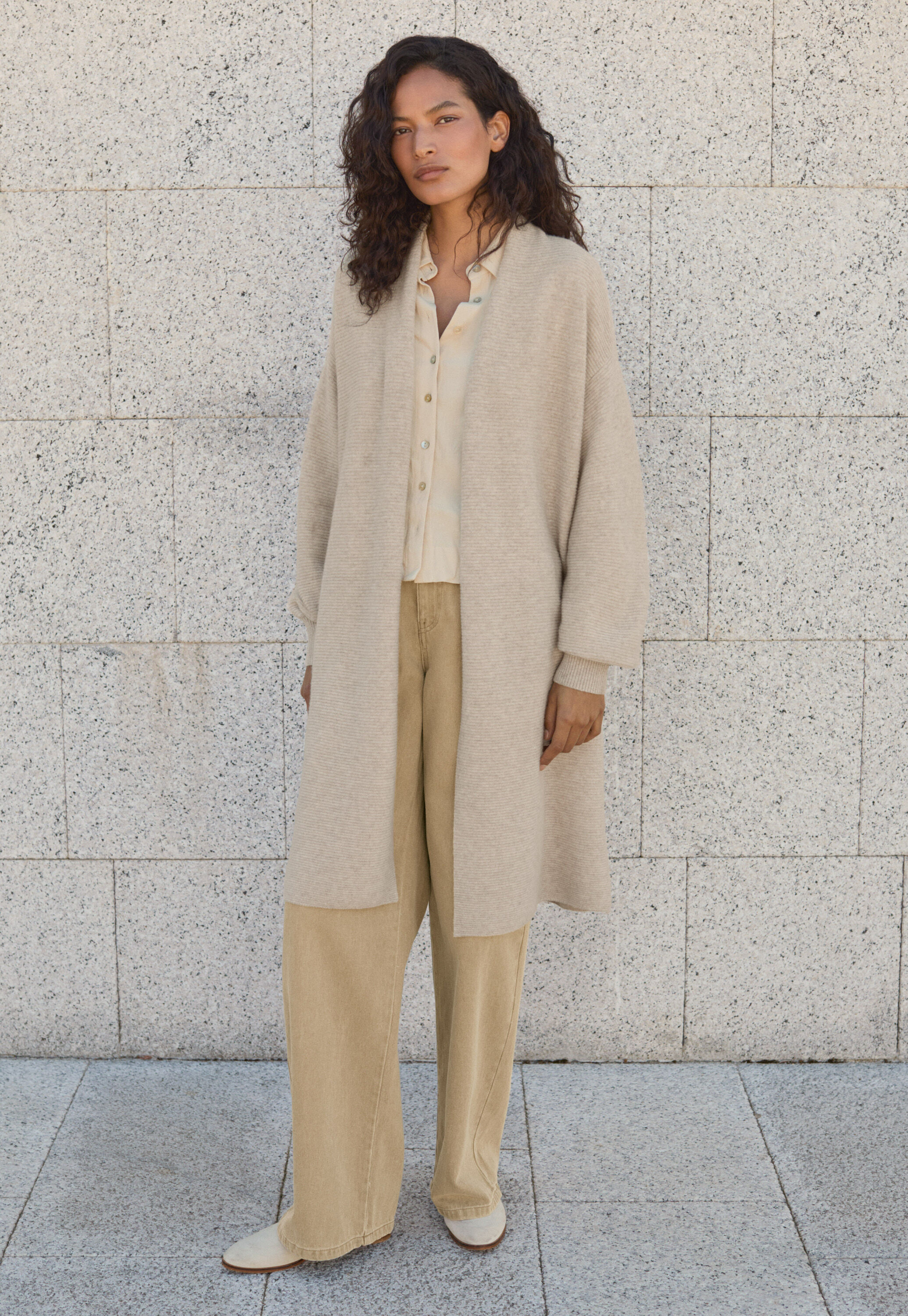 Straight-leg jeans
