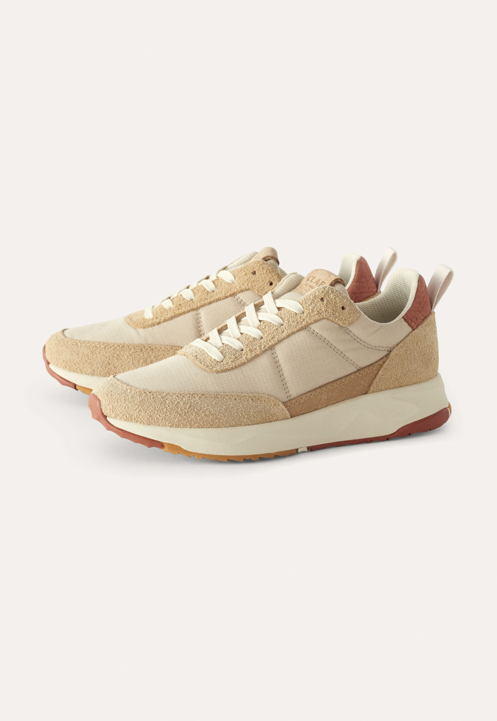 Lace-up trainers