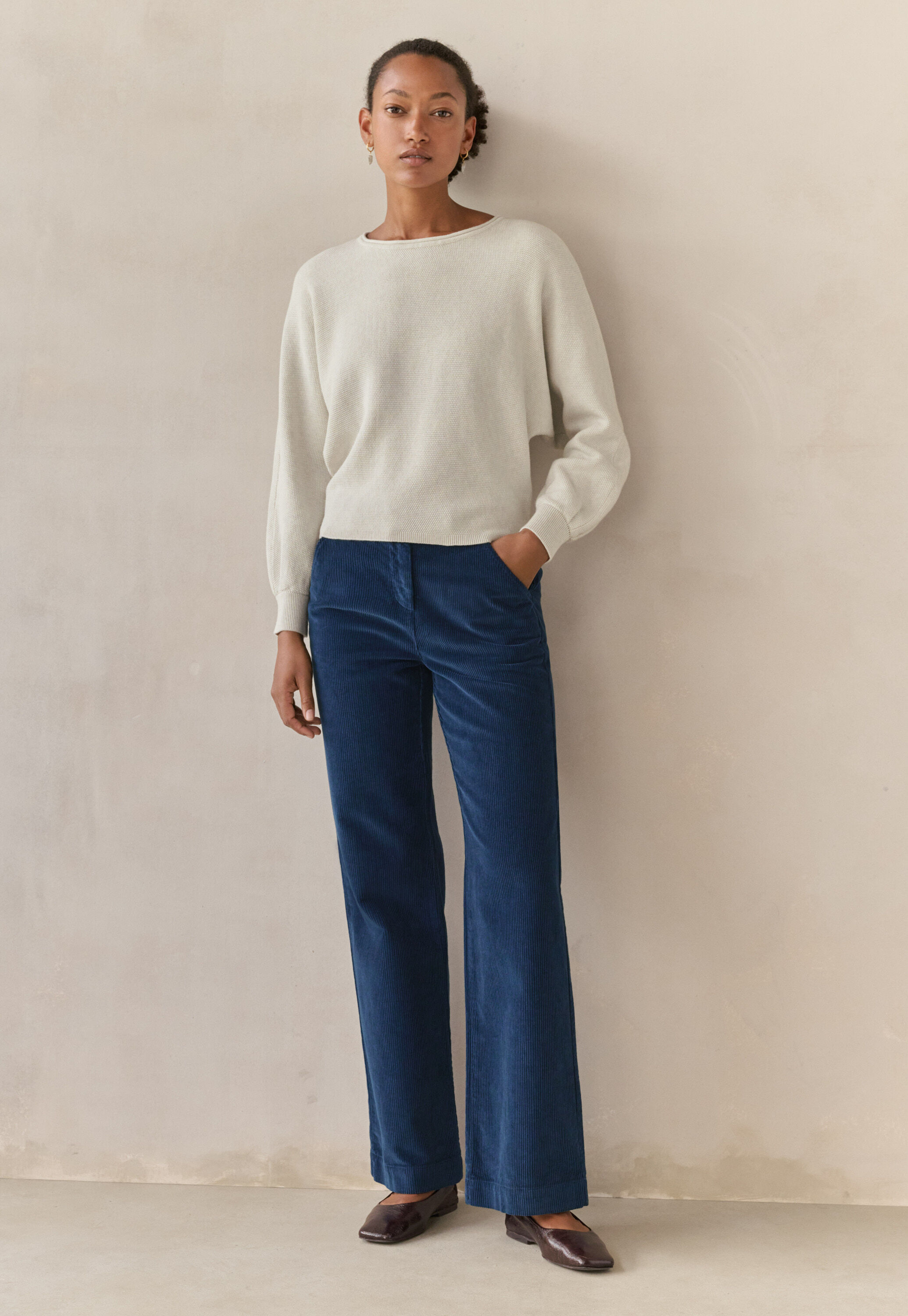 Wide-leg trousers