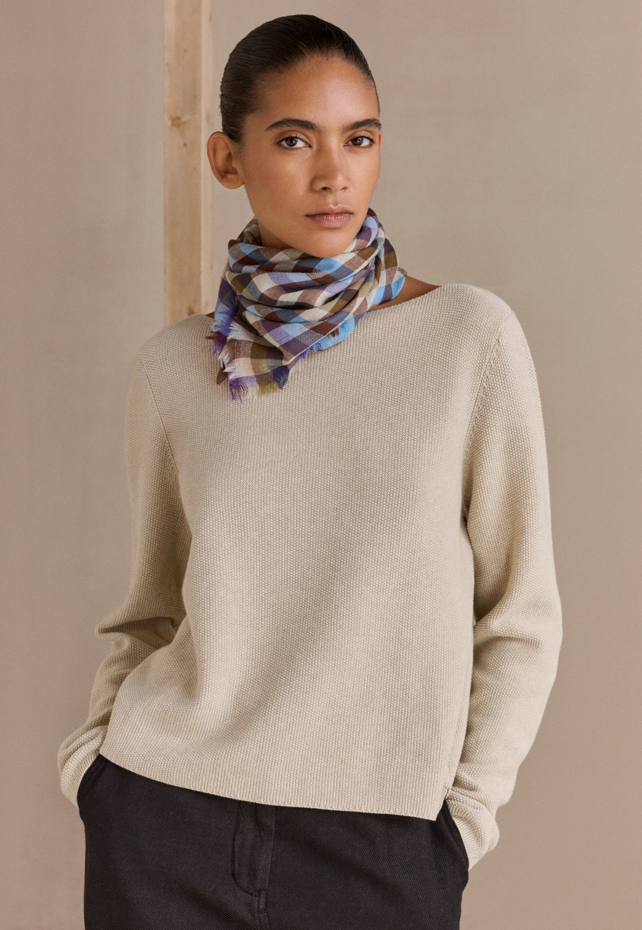 Boat-neck sweater