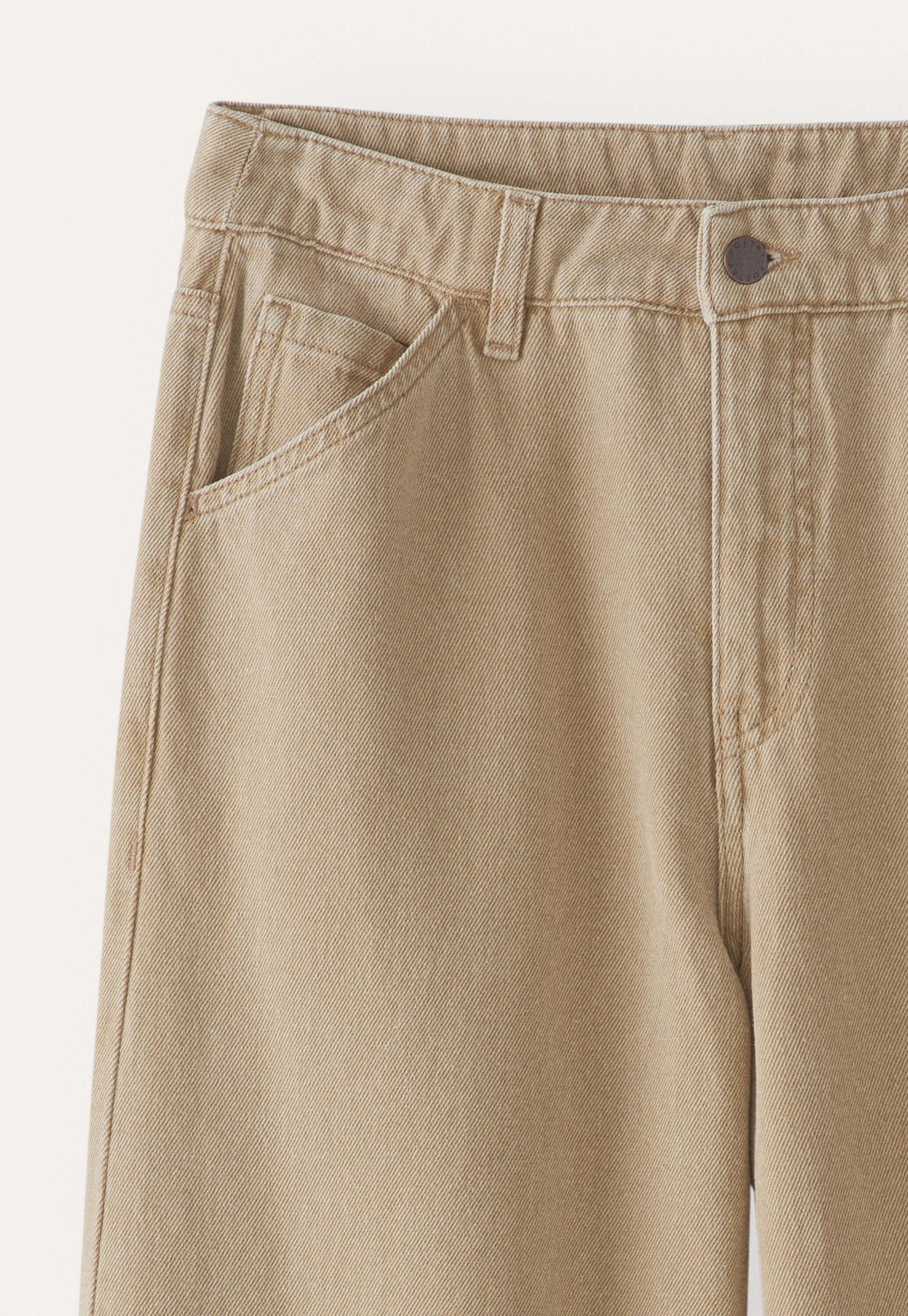 Straight-leg jeans